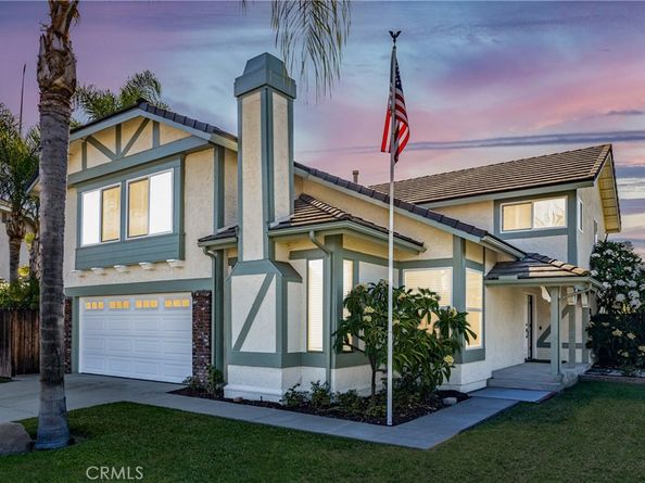 21992 Hoi Circle, Lake Forest CA 92630