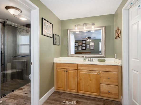 21992 Hoi Circle, Lake Forest CA 92630