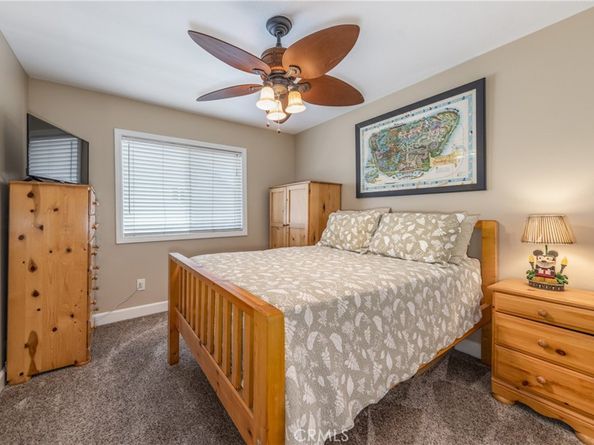 21992 Hoi Circle, Lake Forest CA 92630