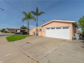 7106 Arillo, San Diego CA 92111