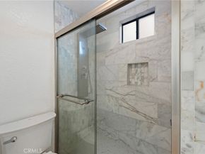 1832 Redcliff Street, Los Angeles CA 90026