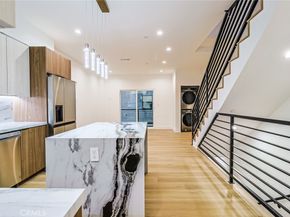 4848 W 17th, Los Angeles CA 90019