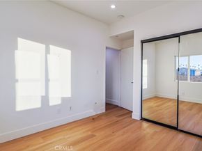 4848 W 17th, Los Angeles CA 90019