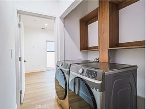 4848 W 17th, Los Angeles CA 90019