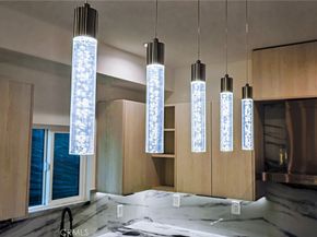 4848 W 17th, Los Angeles CA 90019