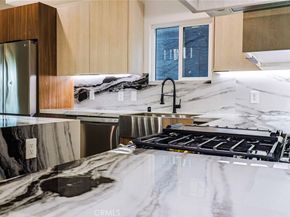 4848 W 17th, Los Angeles CA 90019