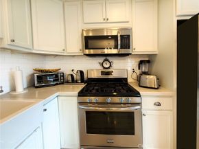 9788 Via Zibello, Burbank CA 91504