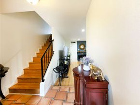 9788 Via Zibello, Burbank CA 91504