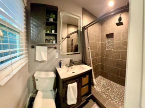 8466 Springford Drive, Sun Valley CA 91352