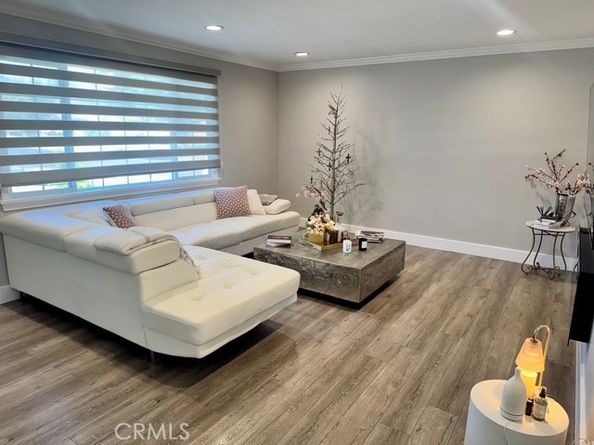 6416 Kenwater, West Hills CA 91307