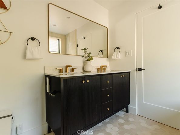 5240 Barker Drive, Los Angeles CA 90042