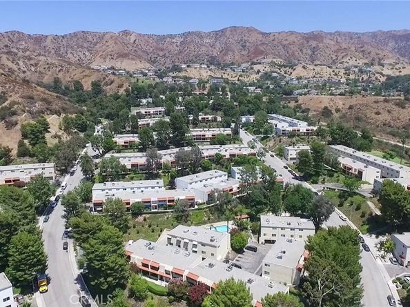 7727 Via Capri, Burbank CA 91504