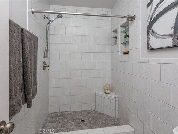 7727 Via Capri, Burbank CA 91504