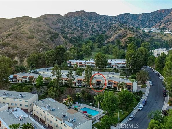 7727 Via Capri, Burbank CA 91504