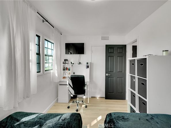 606 Galer Place, Glendale CA 91206