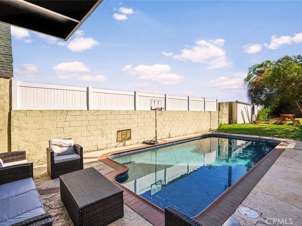 606 Galer Place, Glendale CA 91206