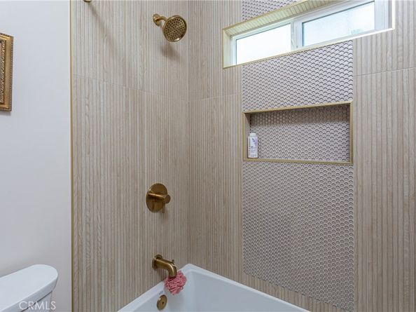 1902 N Pass Ave, Burbank CA 91505