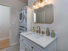 1902 N Pass Ave, Burbank CA 91505