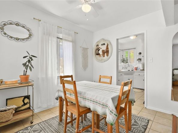 2129 N Pepper Street, Burbank CA 91505