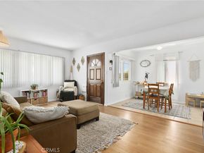 2129 N Pepper Street, Burbank CA 91505