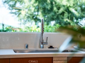 854 W Avenue 37, Los Angeles CA 90065