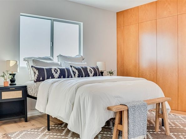 854 W Avenue 37, Los Angeles CA 90065