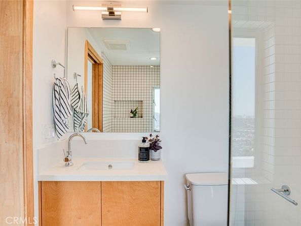 854 W Avenue 37, Los Angeles CA 90065