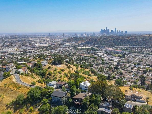 854 W Avenue 37, Los Angeles CA 90065