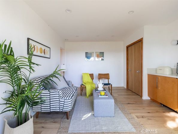 854 W Avenue 37, Los Angeles CA 90065