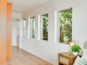 854 W Avenue 37, Los Angeles CA 90065