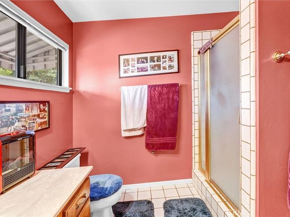 8530 Vine Valley N, Sun Valley CA 91352