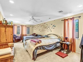 8530 Vine Valley N, Sun Valley CA 91352