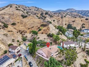 8530 Vine Valley N, Sun Valley CA 91352