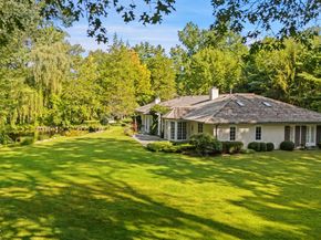 52 Round Hill Road, Greenwich CT 06831