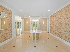 52 Round Hill Road, Greenwich CT 06831