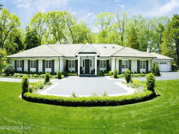 52 Round Hill Road
