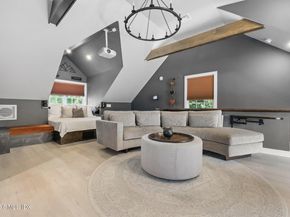 506 Hunting Ridge Road, Stamford CT 06903