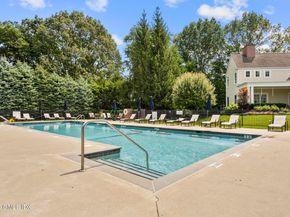 77 Havemeyer Lane 313, Stamford CT 06902
