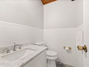 12 Sawmill Terrace, Greenwich CT 06830