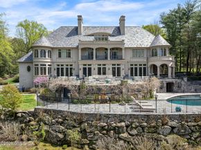 524 Lake Avenue, Greenwich CT 06830