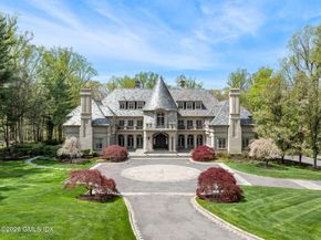 524 Lake Avenue, Greenwich CT 06830