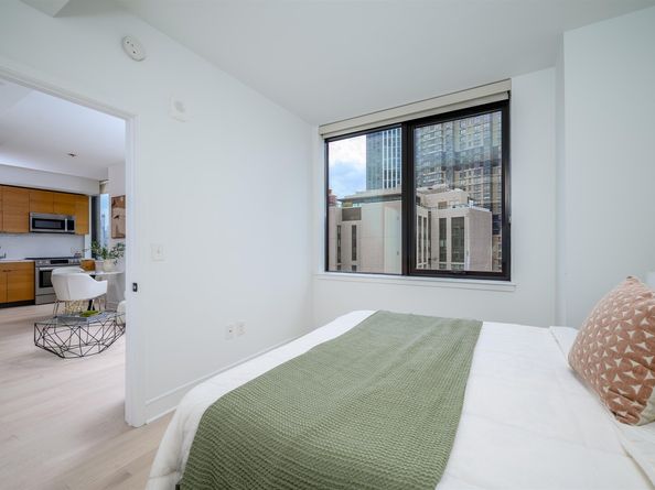 10 Provost St 1707, Jersey City NJ 07302-0000