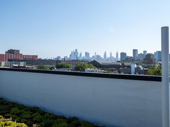 366 6th St 304, Jersey City NJ 07302