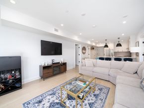 366 6th St 304, Jersey City NJ 07302