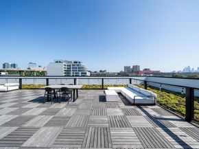 366 6th St 304, Jersey City NJ 07302
