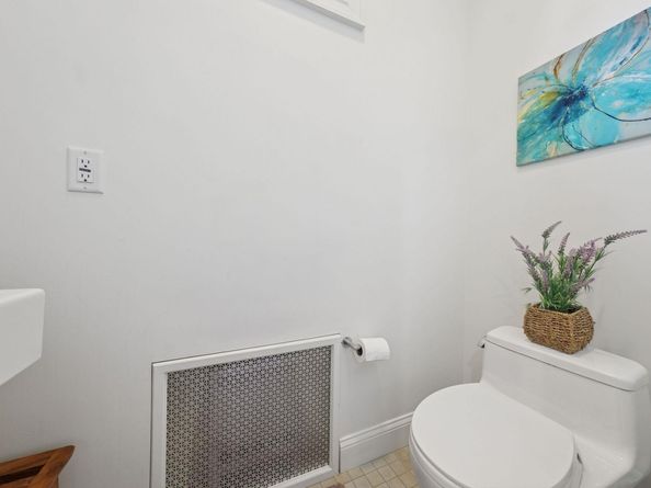 617 Avenue E, Bayonne NJ 07002