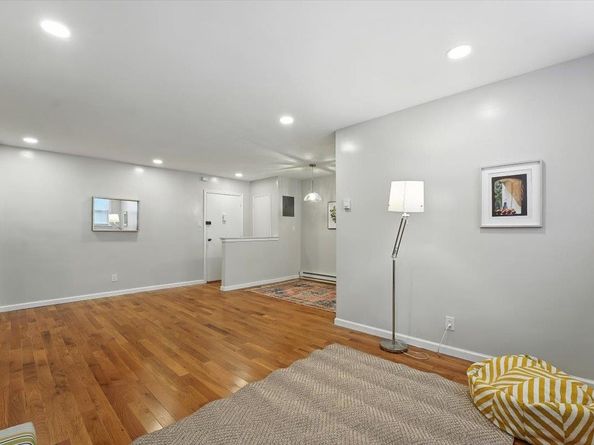 214 Avenue A A4, Bayonne NJ 07002