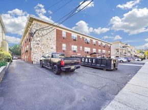214 Avenue A A4, Bayonne NJ 07002