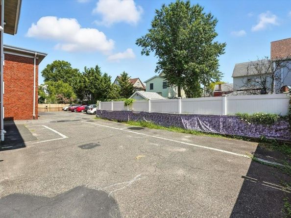 214 Avenue A A4, Bayonne NJ 07002