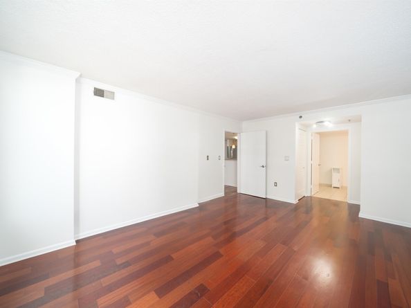700 1st St 12N, Hoboken NJ 07030